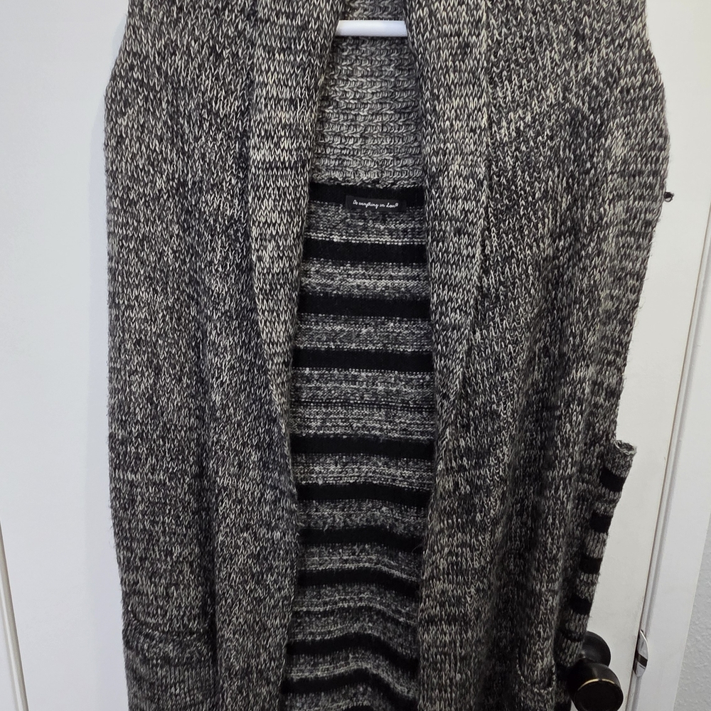 Do everything in love Black and Gray Marled Open-Front Cardigan